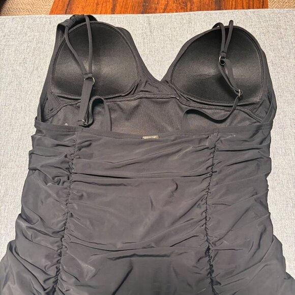 Calvin Klein Women's Triangle Full Coverage One Piece Swimsuit, Size 14 - Picture 6 of 9